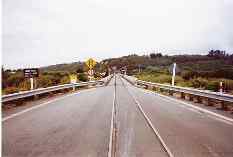 One lane bridge